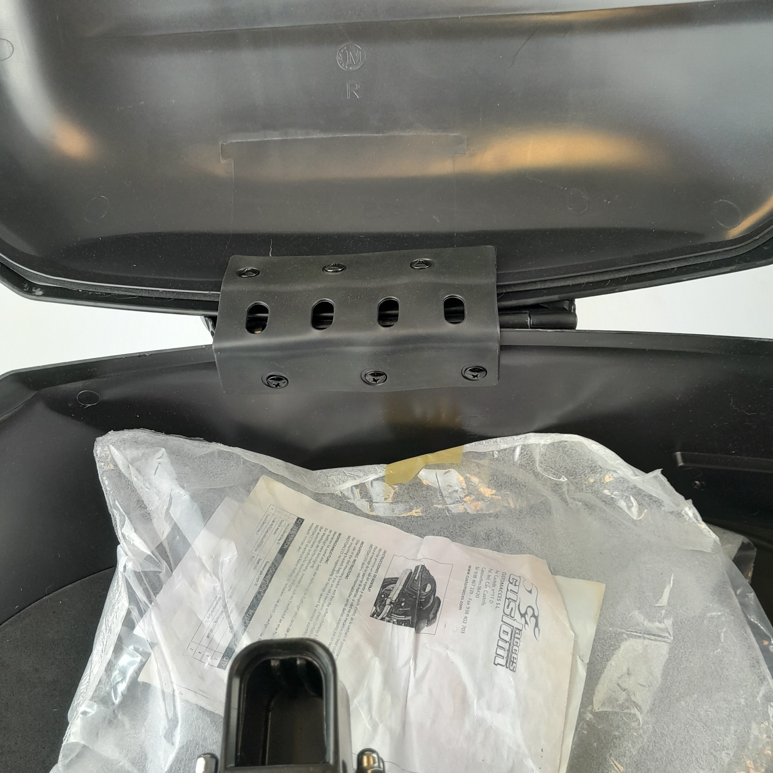 Sacoches rigides - Customacces touring - Bon état - Photo 8